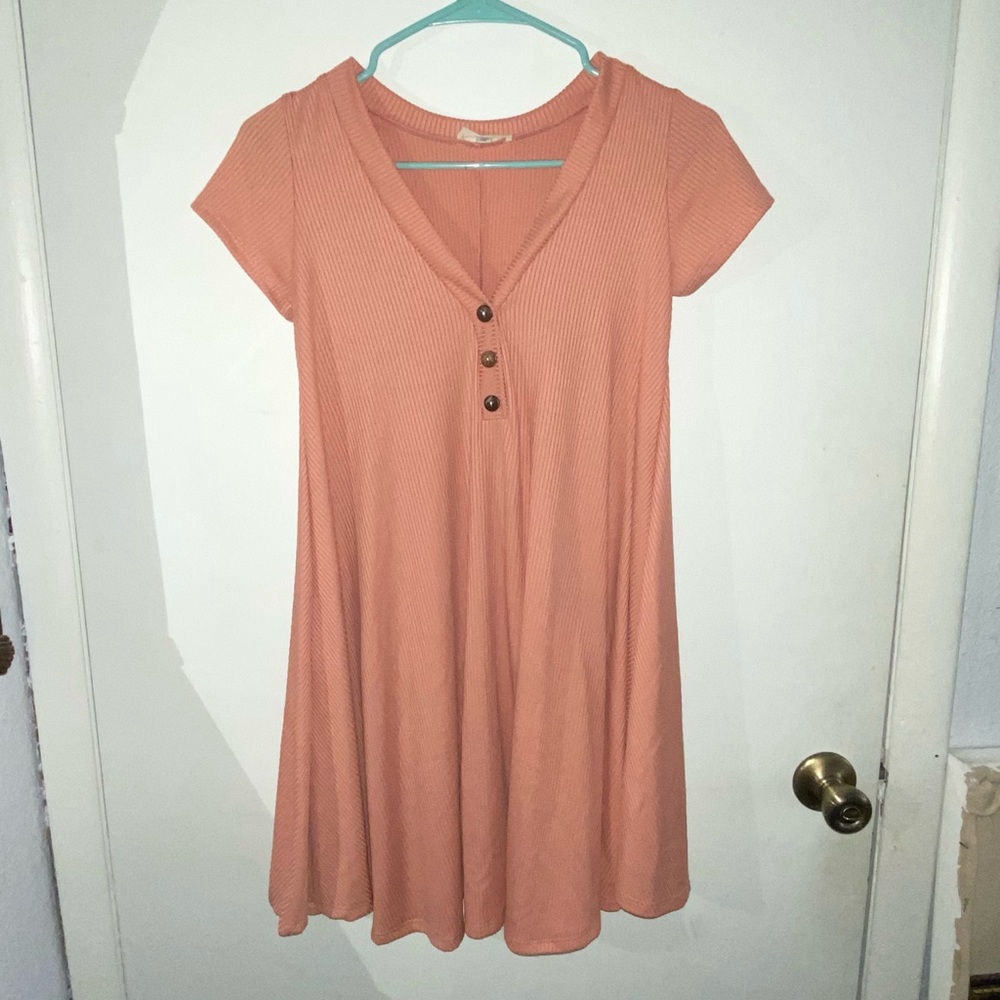 Short Sleeve V-neck Dress